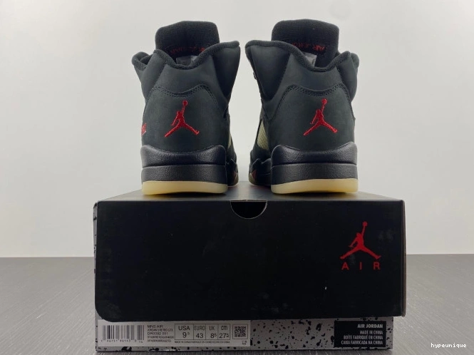 HYPE Jordan Air Off Noir DR0092-001 Gore-Tex 5 0627